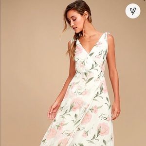 Lulus Romantic Possibilities White Floral Print Maxi Dress